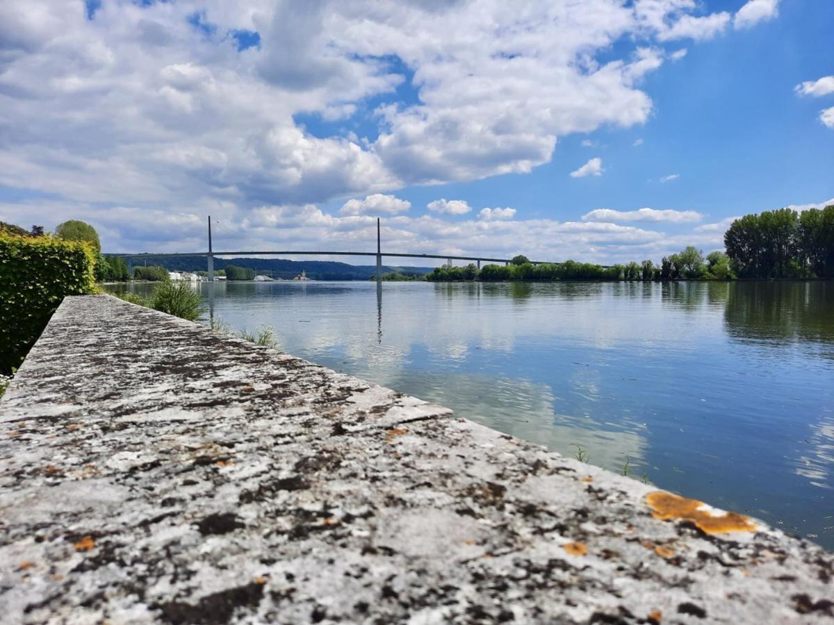 Demeure En Seine - Gites Et Chambres D'Hote En Bord De Seine Caudebec-en-Caux Eksteriør bilde